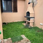 Casa Di Maia, Piscina, Posto Auto E Giardino Ferienhaus *
