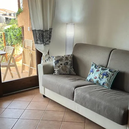 Casa Di Maia, Piscina, Posto Auto E Giardino בית נופש *